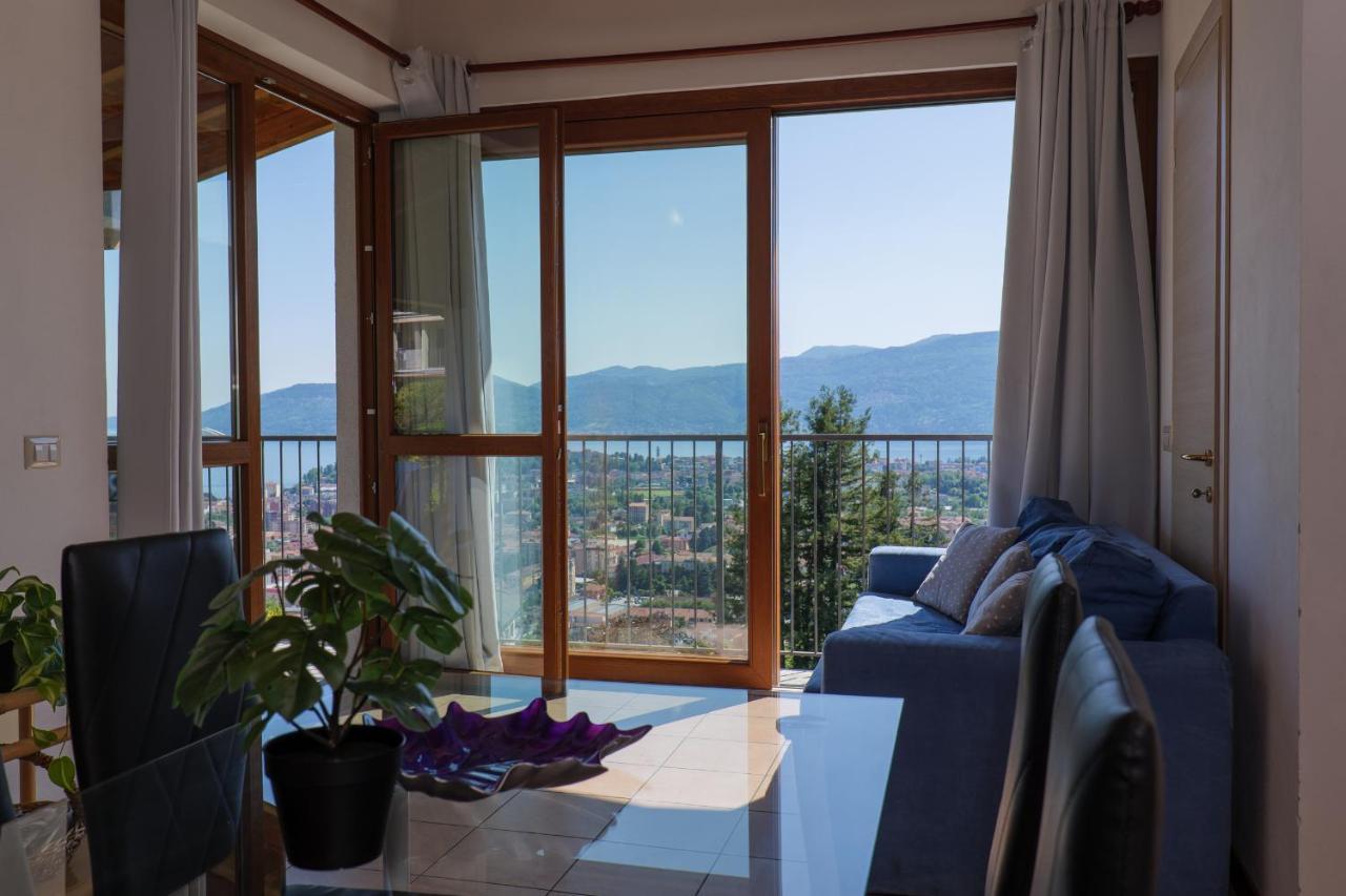 Appartement Panoramic'S Loft à Verbania Extérieur photo